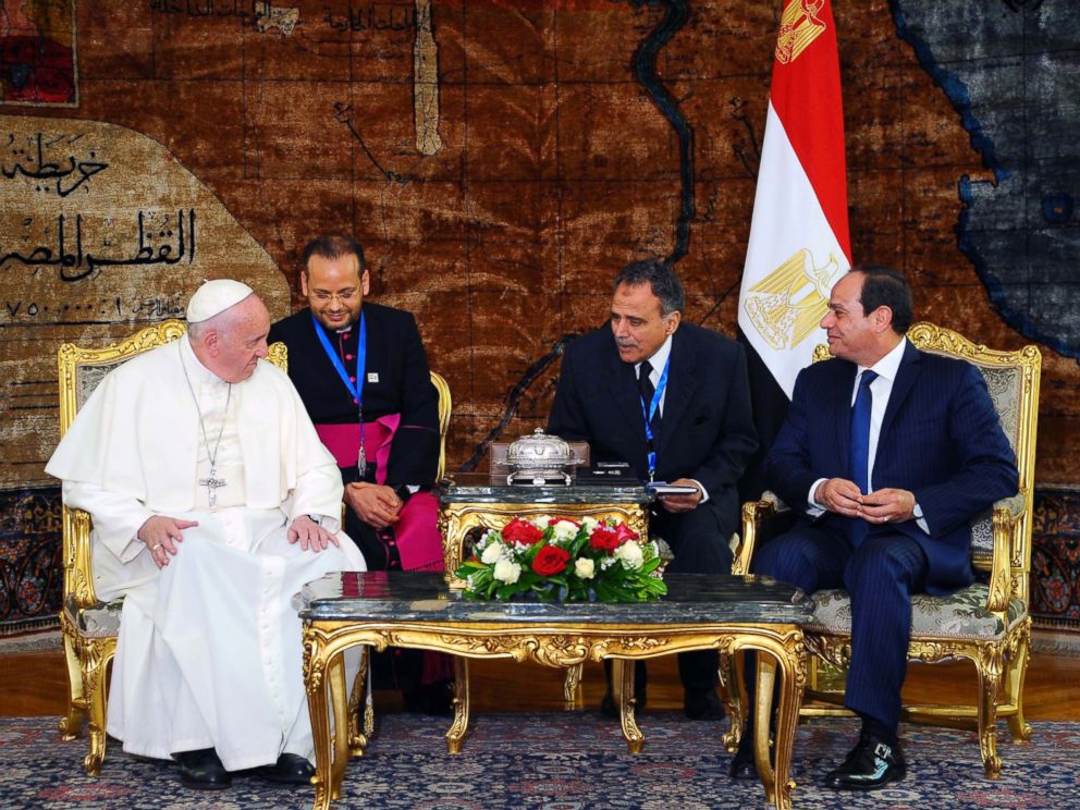 EPA-Pope-Francis-Egypt-MEM-170428_4x3_992