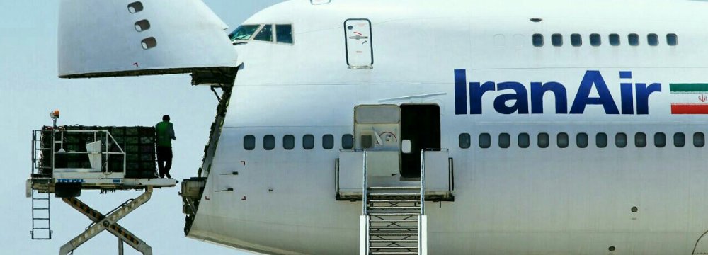 Iran Sends planes Filled with Food to Qatar