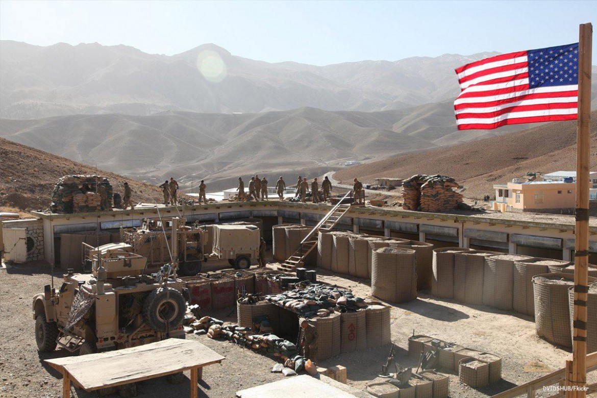 2010_1_1-US-Military-base-1