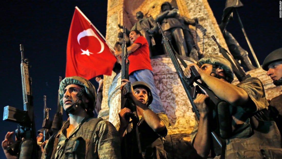 160715182718-14-turkey-coup-0715-super-169