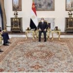 الرئيس المصري ورئيس المخابرات العامة يناقشان تعزيز التعاون الثنائي مع أمريكا